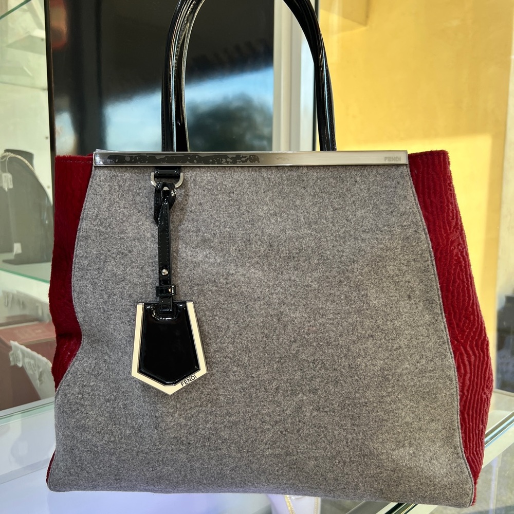 Fendi handbag / travel bag